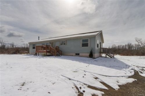 217 Miller Rd, Smartville, NY 13083-3144