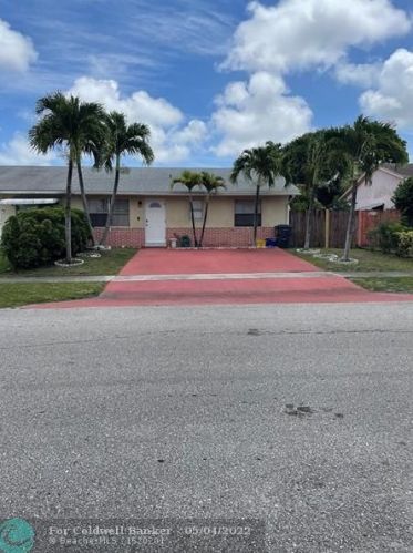 1818 Keenland Cir, West Palm Beach, FL 33415-5714