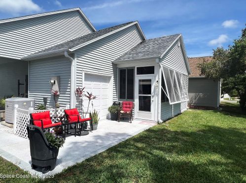 544 Twin Lakes Dr, Titusville, FL 32780-2565