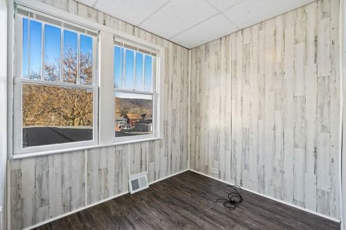 2226 7th Ave, Beaver Falls PA  15010-3717 exterior