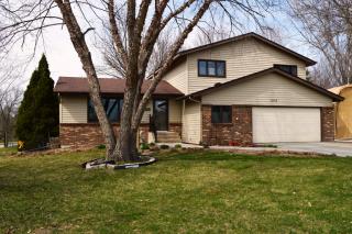 1512 Lindberg Ct, Waterford, MN 55057-2916
