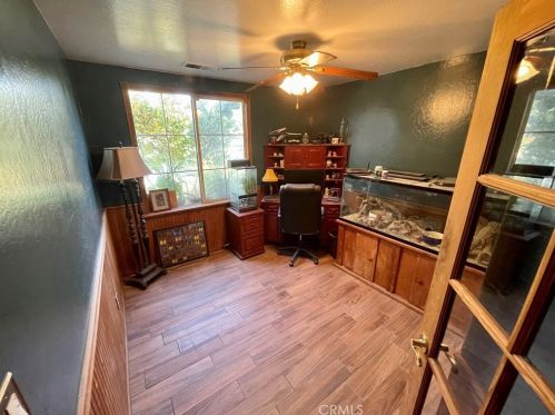 8423 Northshore Dr, Bakersfield CA  93312-4988 exterior