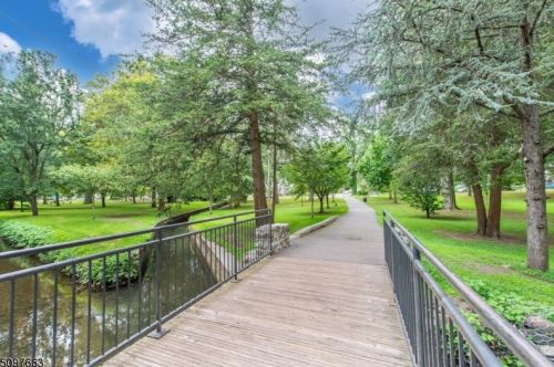 66 Ravine Ave, Nutley NJ  07110-2934 exterior