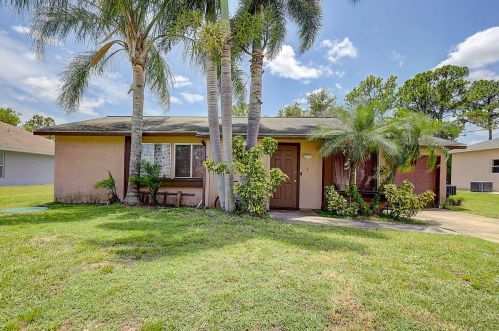 154 Essex Dr, Fort Pierce, FL 34946-1229