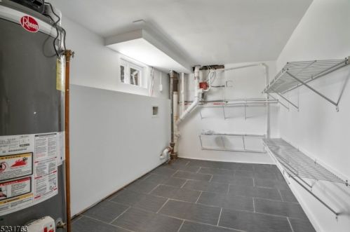 551 Leo St, Industrial Hillside NJ  07205-1726 exterior