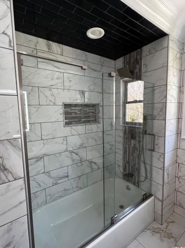 5 Niewood Dr, Panamoka NY  11961-3102 exterior