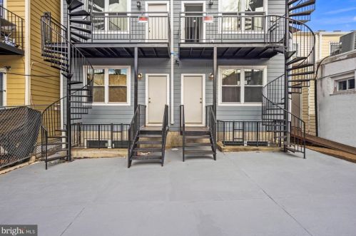 1111 Holbrook Ter, Washington DC 20002-2704 exterior