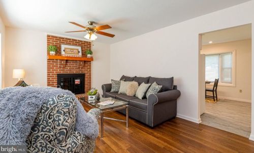 1201 Dewberry Dr, Fredericksburg VA  22407-4881 exterior