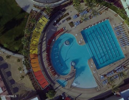 22209 Las Brizas Ln, Sun City AZ 85375-2858 exterior