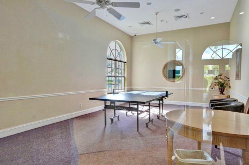 8670 Pine Cay, West Palm Beach FL  33411-5538 exterior
