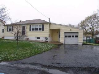 223 Garden Ave, Horsham, PA 19044-2535