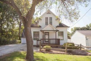 537 Martin Rd, Waterloo IA  50701-3846 exterior