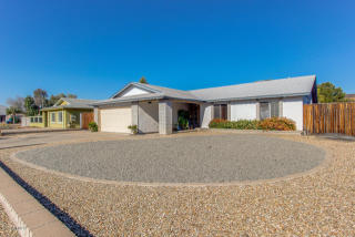 4454 Yorkshire Dr, Glendale, AZ 85308-5417