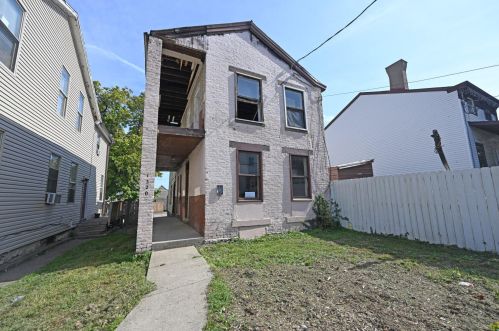 1320 Banklick St, Covington, KY 41011-2925