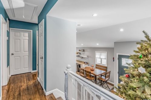 36 Wren Ct, Northport NY  11768-3344 exterior
