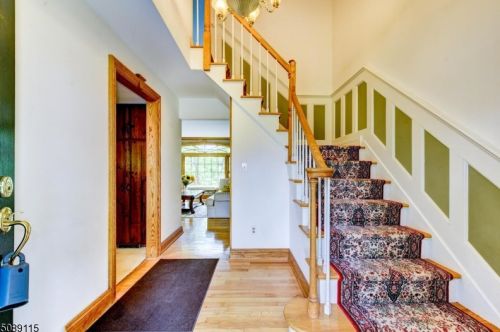 15 Country Club Dr, East Amwell Township NJ  08551-1902 exterior