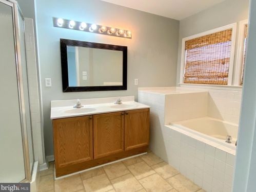 179 Dunlap Dr, Charles Town WV  25414-6509 exterior