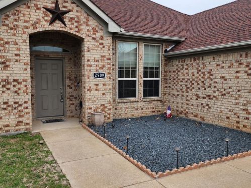 2909 Saunter Ln, Granbury, TX 76049-8331