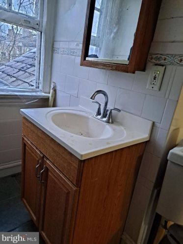 1339 Dekalb St, Norristown PA  19401-3403 exterior