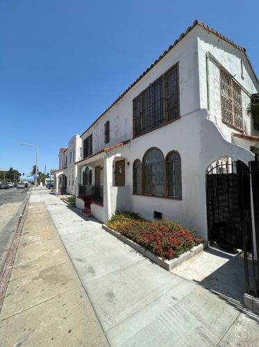 1208 Atlantic Ave, Long Beach, CA 90813-3315