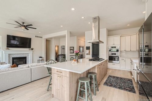 3900 111th Ave, Westminster CO  80031-2148 exterior