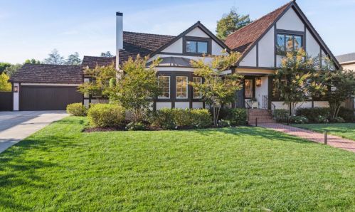 918 Blandford Blvd, Redwood City, CA 94062-1836
