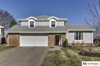 9344 Y St, Omaha, NE 68127-4062