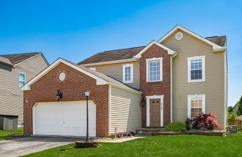 216 Autumn Leaves Way, Johnstown OH  43031-1369 exterior