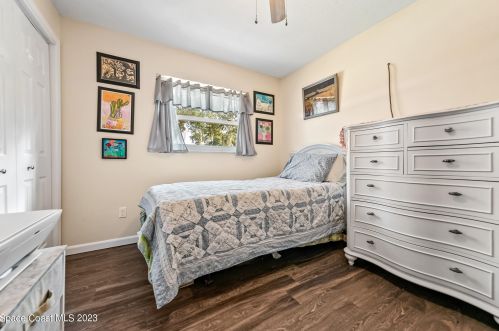 2002 Ivy Dr, Cocoa FL 32922-5439 exterior