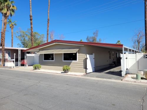 140 Calle Arriba, Palm Springs CA  92264-6329 exterior