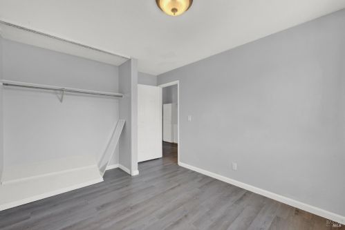 206 Donegal Ct, Vacaville CA  95688-9217 exterior