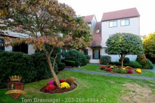 3 Seir Hill Rd, Norwalk CT 06850-1312 exterior