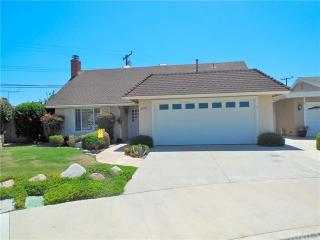 16241 Keats Cir, Westminster, CA 92683-7709