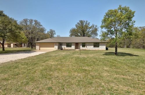 207 Rancho Bueno Dr, Georgetown TX  78628-9521 exterior