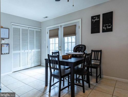 13 Ford Ln, Berlin Boro NJ  08009-9475 exterior