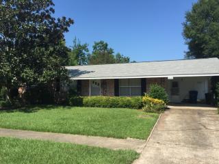 1804 Woodlawn St, Deridder LA  70634-2174 exterior