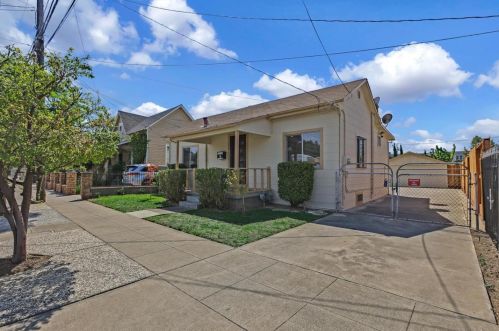 885 11th St, San Jose, CA 95112-3104