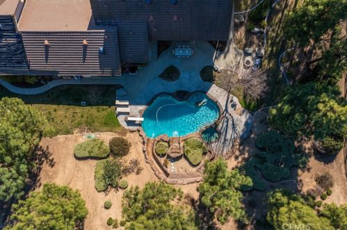 41664 Camino Del Vino, Temecula CA  92592-8439 exterior