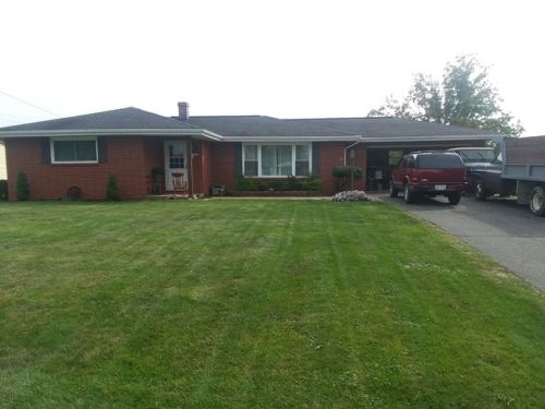 58660 Eileen St, Rayland, OH 43943-7805