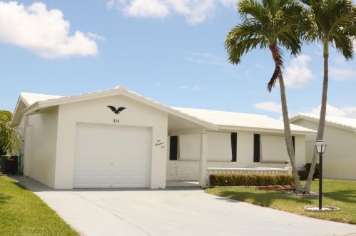 610 21st Cir, Boynton Beach, FL 33426-4627