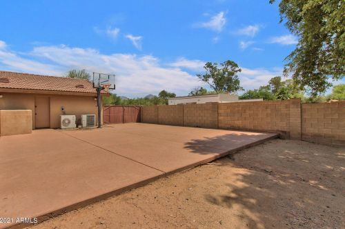 9833 Desert Cove Ave, Scottsdale AZ  85260-6219 exterior
