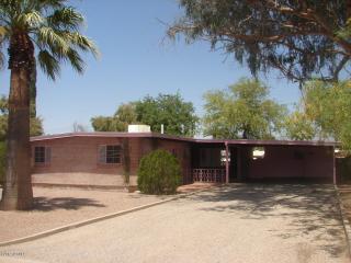 6941 Calle Denebola, Tucson, AZ 85710-5428