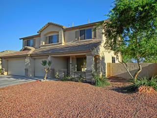3833 Thornton Ave, Gilbert, AZ 85297-5213
