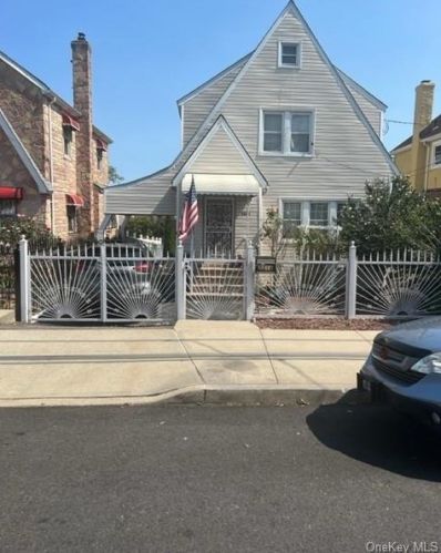 3314 Kingsland Ave, Bronx, NY 10469-2712