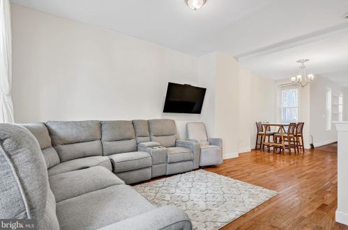 431 Harris St, Harrisburg PA  17102-1661 exterior