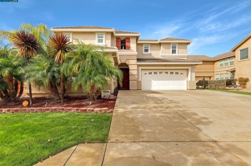 4877 Snowy Egret Way, Oakley, CA 94561-1697