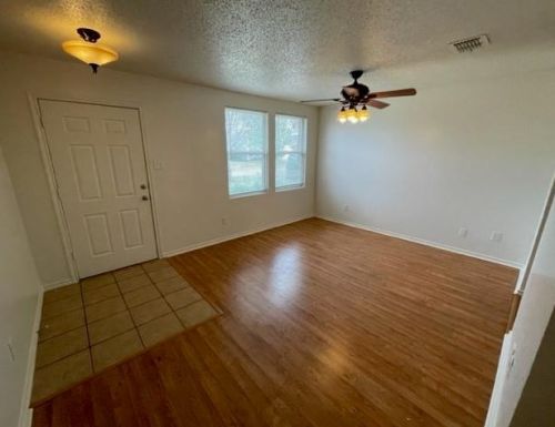 1333 Cherokee Rose Ln, Burleson TX  76028-0501 exterior