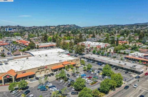 20115 Redwood Rd, Hayward CA  94546-4343 exterior