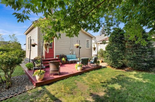 215 Kingwood St, Brainerd MN  56401-3321 exterior