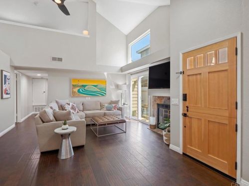 808 Windcrest Dr, Carlsbad CA  92011-3712 exterior